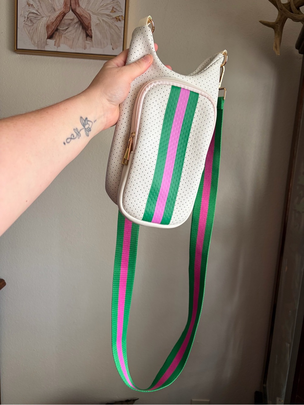 WanderFull HydroBag Water Bottle Bag & Crossbody Travel Purse